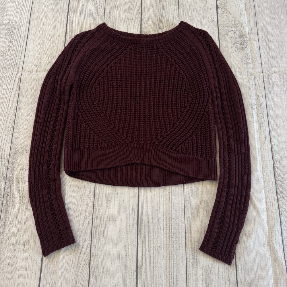 Aqua Cropped Cable Knit Sweater Size Small Burgundy Women's Cozy Sexy Warm